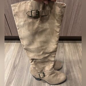 Over the Knee Boots with Sleek Design